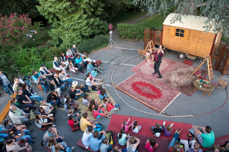 spectacle-le-wago-magique-laurent-barlier-2015.jpg